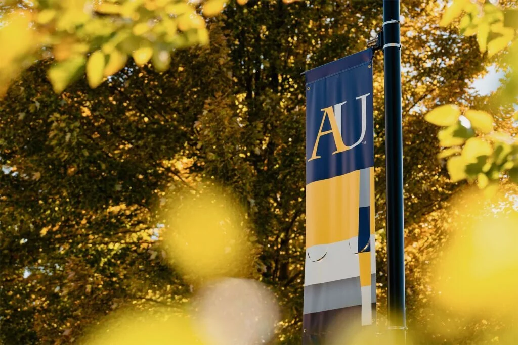 2026/08/Augiecampus.jpg